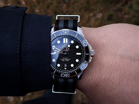 omega seamaster nato strap